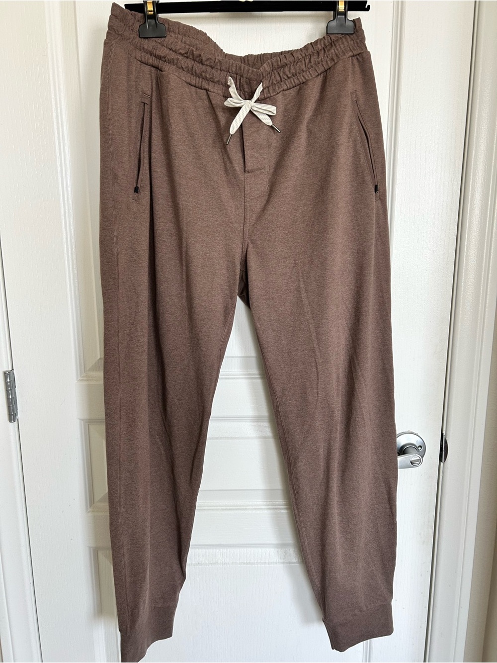 Vuori Men's Dark Brown Drawstring Joggers - Picture 4 of 15